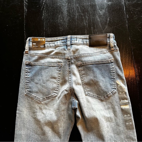 NWT Express 28x30 Skinny Light Wash Jean Denim - Picture 7 of 8